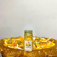 ราคา น้ำมันจันทร์หอมแท้ มหาเสน่ห์ว่าน 108 เสริมเมตตามหานิยม เสน่ห์ คนรัก คนเอ็นดู (50803111647)