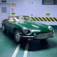ราคา โมเดลรถเหล็ก Jaguar E-Type สเกล 1:18 (25162235836)