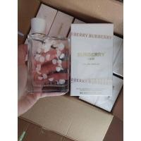 ราคา พร้อมส่ง น้ำหอมตัวดัง Burberry Her Petals EDP Limited Edition 88ml. (27590153212)