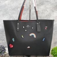 ราคา COACH CITY TOTE WITH SOUVENIR EMBROIDERY (COACH F25798) (5527505537)