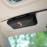 ราคา [พร้อมสต็อก] Porsche ปอร์เช่ รถหนังนิ่มแว่นตากรณีมัลติฟังก์ชั่แว่นกันแดดกรอบอาทิตย์ กระบังหน้า การ์ดกล่องเก็บภายในรถอุปกรณ์ตกแต่ง (41802272564)