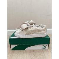 ราคา [Code Fashion ลด 30%] PUMA BASKET HEART CANVAS WN'S Size EU 36 สีครีมสวยใหม่มากจ้า พร้อมกล่อง งานแบรนด์แม้ % (25289231834)