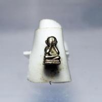 ราคา P1040พระปิดตาคูณลาภ เนื้อเงิน หลวงพ่อคูณ วัดบ้านไร่ ปี 2533 สภาพสวยๆ (3) (41165121679)