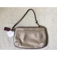 ราคา คล้องมือ COACH F51683 พร้อมส่ง SIZE M (19300508)
