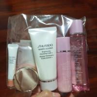 ราคา Shiseido white lucent brightening set (1900348262)