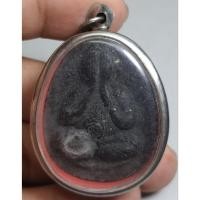 ราคา พระปิดตาเนื้อผงหลวงพ่อแพวัดพิกุลทองสิงห์บุรีเลี่ยมกรอบพร้อมใช้ (27392673563)