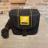 ราคา กระเป๋ากล้อง Nikon (ของแท้มือสอง) (4379864747)