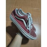 ราคา Vans สีแดงหนอนขาว ไซร้ 40.5/26 มือสองของแท้ (54454669638)