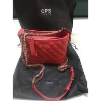 ราคา Used กระเป๋า CPS Chaps สีแดง ของแท้100% สภาพ98% ใช้งานไป1ครั้ง พร้อมส่ง (2698155411)