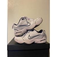 ราคา NIKE AIR MONARCH สีขาว ของแท้ (18364270688)