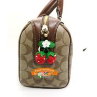 ราคา ไหม​หุ้ม​ซิปกระเป๋าCoach หมอน9น้ว (พรีออเดอร์)​ (1696073085)