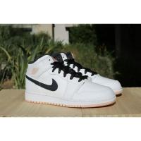 ราคา AIR JORDAN 1 MID ARCTIC ORANGE (8553013967)