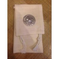 ราคา กระเป๋าน่ารักๆ สามารถใส่บัตรเครดิต โทรศัพท์มือถือ เหรียญ สีขาว พร้อมสายห้อยคอ (769992404)