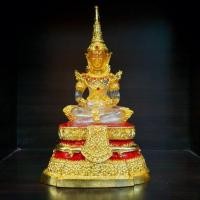 ราคา สมเด็จองค์ปฐมทรงเครื่องจักรพรรดิ์สีใส ปลุกเสกเสาร์5วัดท่าซุง (หน้าตัก5นิ้ว สูง25ซม.) (5879734713)