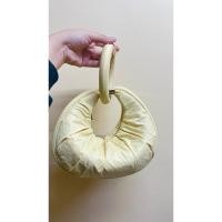 ราคา กระเป๋ามือสอง แบรนด์ jira studio (47003312098)