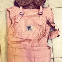 ราคา เป้อุ้ม ERGO baby มือสองสีชมพู น่ารักมากค่ะ (7971250620)