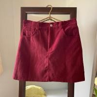 ราคา กระโปรงลูกฟูกสีแดงเลือดหมู (25172840781)