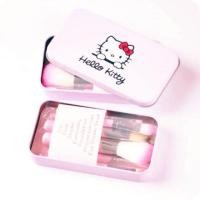 ราคา (ส่งฟรี)ชุดแปรงแต่งหน้าพร้อมกล่อง Hello Kitty (2407076)