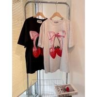 ราคา เสื้อยืด Oversize ลายโบว์สตอเบอร์รี่ สกีนหน้าหลัง (28650172875)