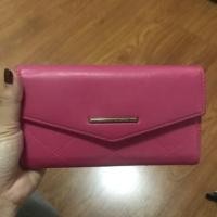 ราคา Charles&Keith สีชมพู ของแท้ (1079524252)