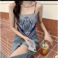 ราคา ✨พร้อมส่ง✨สายเดี่ยว เกาะอก ลายผ้าเช็ดหน้า สีน้ำเงินสุดเซ็กซี่ (16652182476)