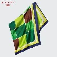 ราคา UNIQLO x MARNI Furoshiki Silk Scarf ผ้าพันคอผ้าไหม สีเขียว รุ่น Limited ผืนใหญ่ ใช้งานได้หลายแบบ มือสองสภาพดีตู้ญี่ปุ่น (25640510065)