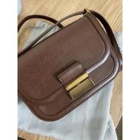 ราคา กระเป๋าcharles&keith รุ่นCharlot Bag ของแท้100% (10980367550)