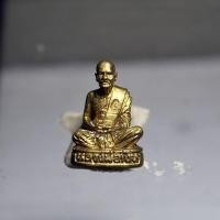 ราคา PM172รูปหล่อ หลวงพ่อเงิน วัดบางคลาน รุ่นพระพิจิตร พิมพ์หน้าแก่ ปี2542-2543 หลวงปู่หมุน ร่วมป (44063953508)