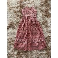 ราคา เดรสลูกไม้ยาว สีชมพูพาสเทล งานป้าย (22415392022)