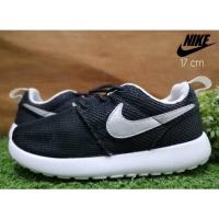 ราคา รองเท้าไนกี้เด็กมือสองของแท้ (25268461544)