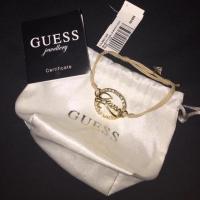 ราคา SWAROVSKI สร้อยข้อมือสวารอฟสกี้สุดหรู Guess (29715199047)