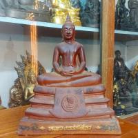 ราคา พระบูชาหลวงพ่อโสธร เนื้อกระเบื้องหลังคาโบสถ์ ปี 2538 หน้าตัก 5 นิ้ว สูง 9 นิ้ว ผ้าทิพย์รูปนูนสมเด็จพระจุลจอมเกล้าเจ้า (18687480304)