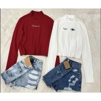 ราคา Forever21 เสื้อแขนยาว ครอป ผ้าร่องนุ่ม คอปีนสีแดง สีขาว (18503894070)
