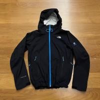 ราคา The North Face Hyvent 2.5L Summit Series Shell Jacket ปี 2015 แท้% (24825705278)