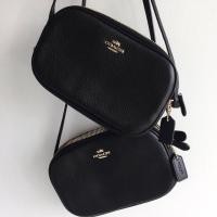 ราคา CROSSBODY POUCH IN PEBBLE LEATHER COACH F65988 (960781843)