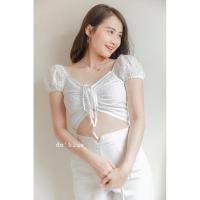 ราคา เสื้อลูกไม้สีขาว แขนตุ๊กตา (7656380849)