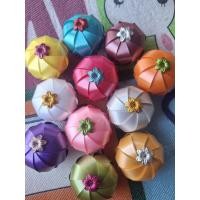 ราคา เหรียญโปรยทาน ดอกพิกุล คละสี (53804769043)