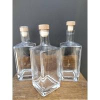 ราคา ขวดแก้วสี่เหลี่ยมใส ขนาด 500ml ขวดแก้วใส่เหล้า ขวดใส่เหล้า ขวดใส่เครื่องดื่ม ขวดใสรูปทรงสี่เหลี่ยมหรูหรา ขวดน้ำ ขวดแก้ว (12699014918)