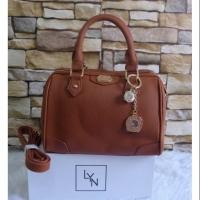 ราคา Lyn 10.5" ทรงหมอน อะไหล่ทอง (802937145)