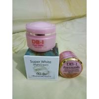 ราคา DB-1 Night Cream ครีมสาหร่ายน้ำนมข้าว 5 กรัม (1 กล่อง) + DB-1 ครีมกันแดดผสมรองพื้น SPF50++ ขนาด 5g (1 กระปุก ) (3571248292)