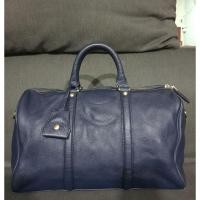 ราคา กระเป๋าแบรนด์ Sisley แท้ หนังแท้สีกรมท่า หนังฉ่ำ อะไหล่ทองวิ๊ง ใหม่สุด ขนาด 14 นิ้ว มีสายยาว ขาย 1,100 บาทค่ะ (22558289404)