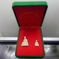 ราคา พระกริ่งหลวงพ่อทวด วัดช้างให้ รุ่นสร้างวิหาร อาจารย์นอง วัดทรายขาว ปัตตานี ปี2537 พร้อมกล่องเดิม (24658788219)