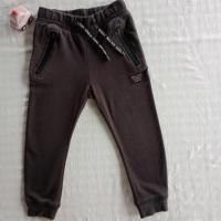 ราคา ✨️ H&M กางเกงเด็กมือ2 กางเกงขายาวสีดำ ใส่สบาย 3-4 Y / size 110 (42354490999)