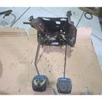 ราคา ฟอร์ด เลเซอร์ 1.3 86-97 แป้นเบรกและคลัตช์ (44055778556)