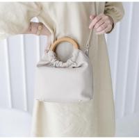 ราคา ส่งต่อ uwif Croissant bag สภาพนางฟ้า!! ** ส่งฟรี (6676867588)