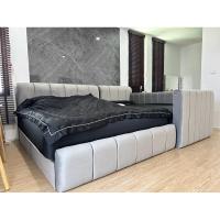 ราคา เตียงครอบครัวรุ่นหลุยส์หัวตรงซี่ใหญ่ท้ายเตียงลอน (26405044754)