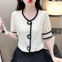 ราคา เสื้อเชิ้ตสไตล์แฟชั่นคอวี ผ้าชีฟอง แขนสั้น รุ่นใหม่สำรับสาวๆ ฤดูร้อน ลูกไม้ปักลายดอกไม้ (42518562085)