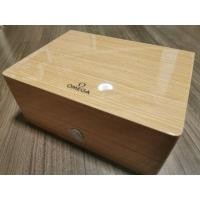 ราคา กล่องนาฬิกาOmega(โอเมก้า)​ไม้​ ของแท้100% มือ1 (9915712908)
