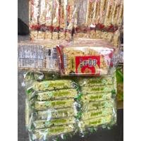 ราคา ข้าวซอยตัด ตรา99 สูตรโบราณ รสวนิลลา รสใบเตย 12 ชิ้น (41326838907)