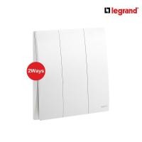 ราคา Legrand สวิตช์สองทาง 3 ช่อง สีขาว 16A รุ่น Mallia Senses | Matt White | 281005MW | BTismart (18061475918)